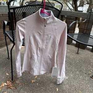 NWT Lululemon Define Jacket Neutral Blush Tonka Stripe Size 4 (small flaw)